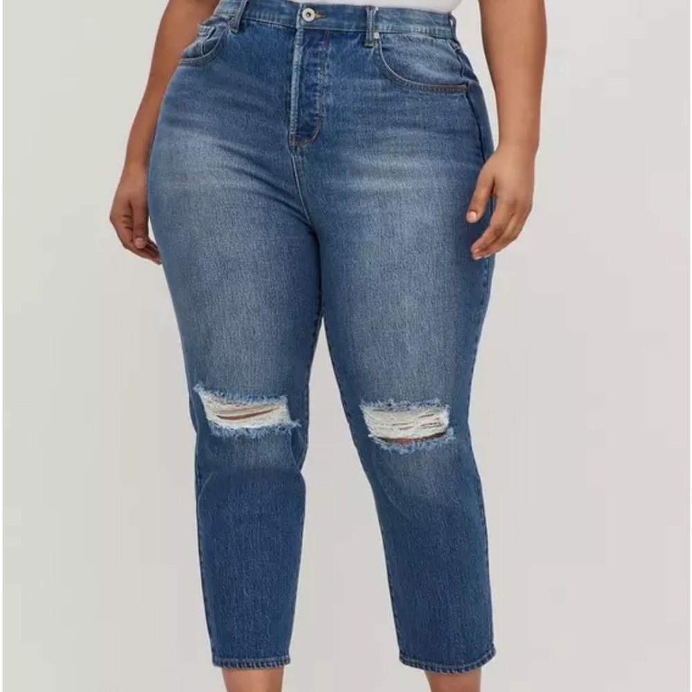 NWT Torrid Mom Jean Straight Premium Classic Denim High-Rise Jean